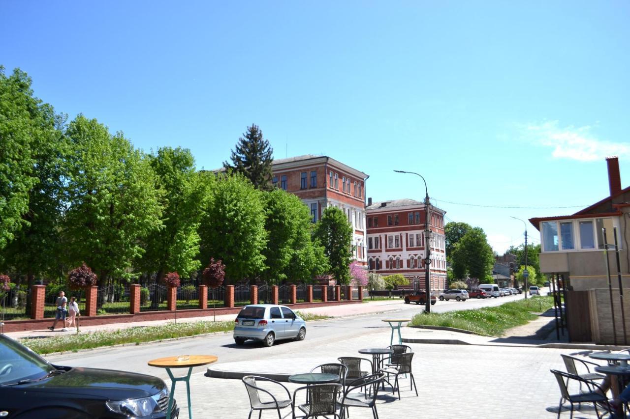 Апартаменты Sunset Camenița Exterior foto